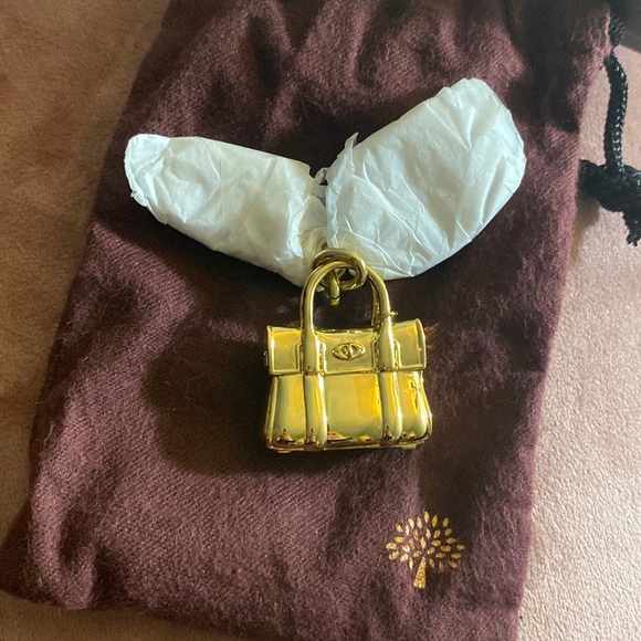 Mulberry Accessories - 👜 Mulberry Metal Bag Charm in Gold 👜